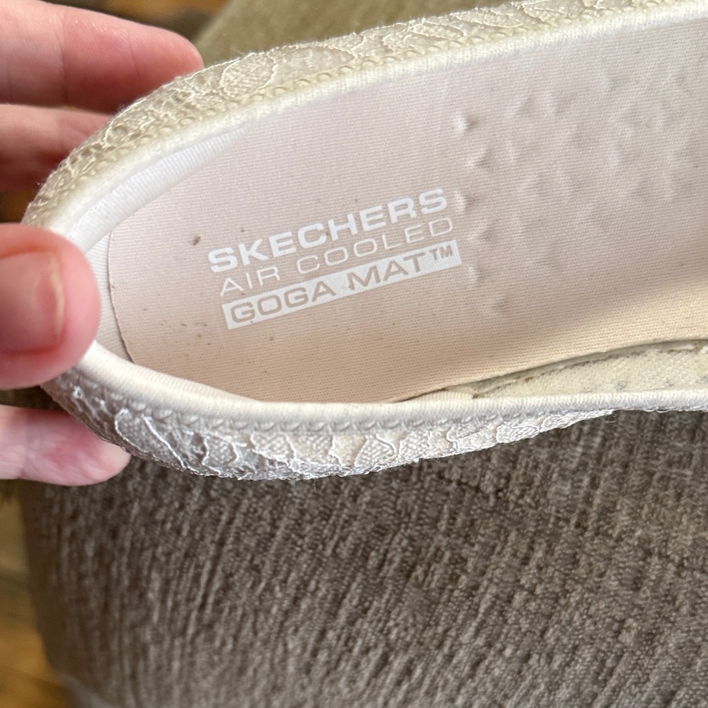 NWOT Skechers Women's Cream Lace Flats- On The Go Flex Radiant-Kinsley - Picture 6 of 8